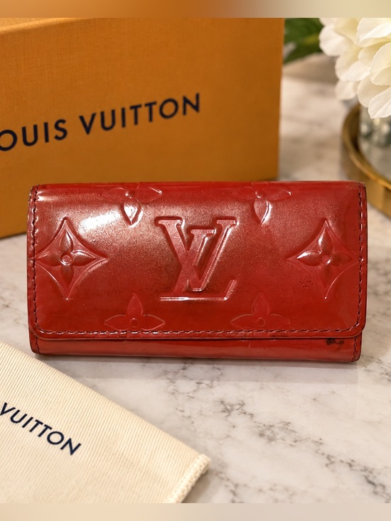 Louis Vuitton Handbags - Louis Vuitton Red Monogram Vernis 4-Key Holder